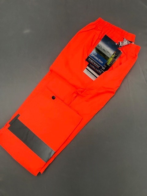 LOW15 Orange Hi Vis Rain Trs